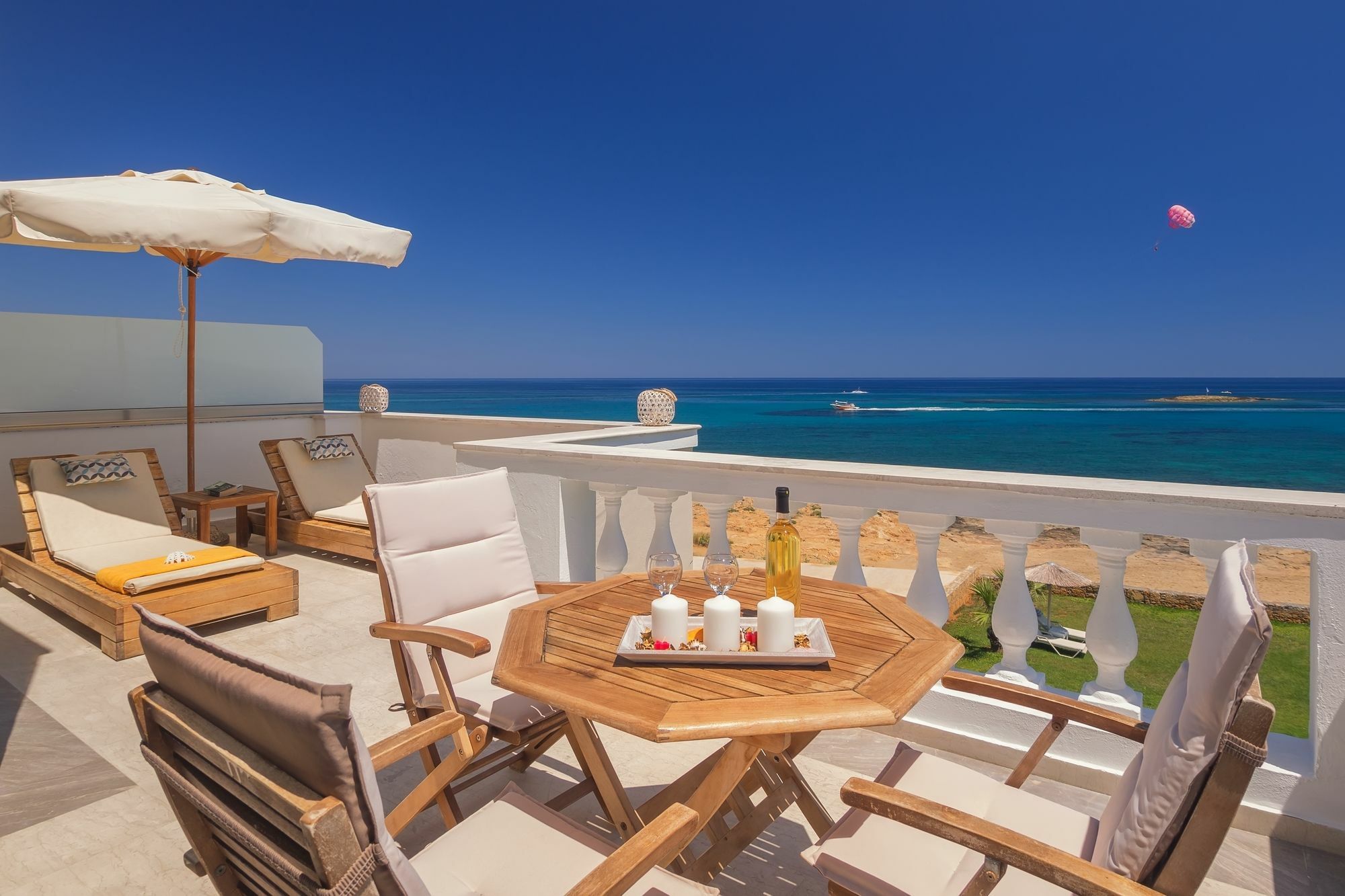 Pyrgos Beach Hotel Apartments Малія Екстер'єр фото