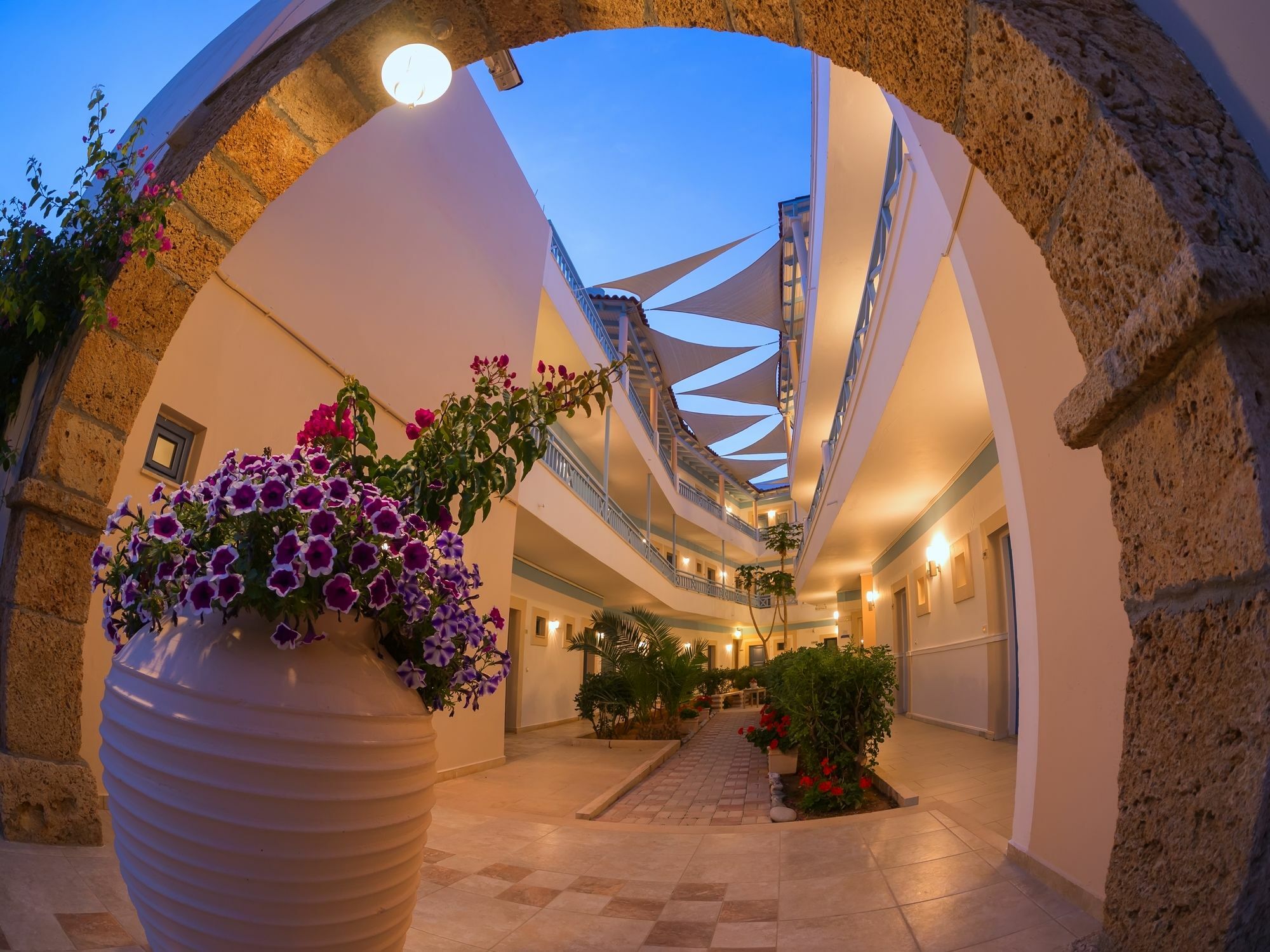 Pyrgos Beach Hotel Apartments Малія Екстер'єр фото